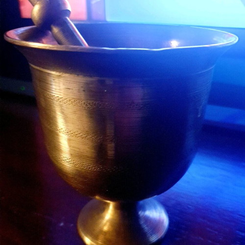 Vintage brass mortar with pestle like new