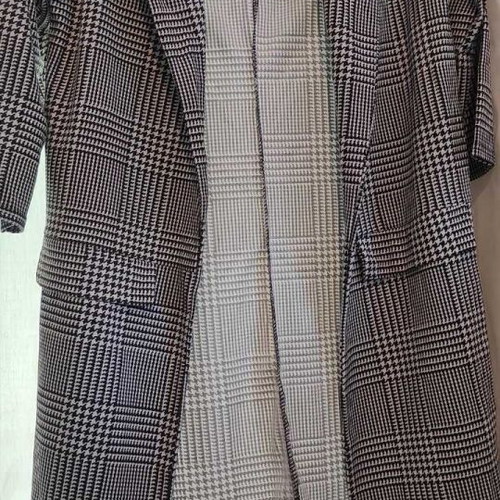 Boohoo checked jacket new, size S
