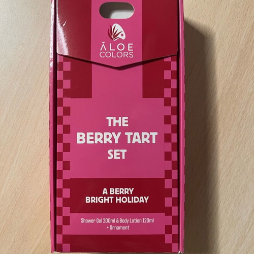 Aloe Colors shower gel and body cream set unused with red fruit scent