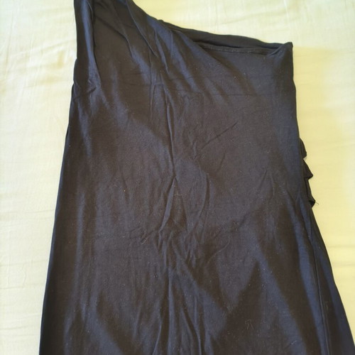 Black elastic mini dress with one shoulder and ruched side, size M, like new