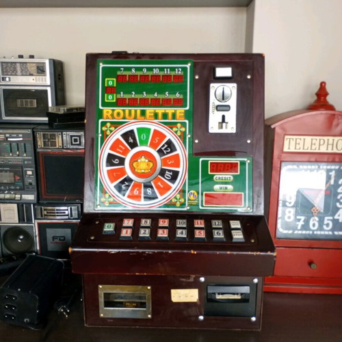 Roulette slot machine used, needs service