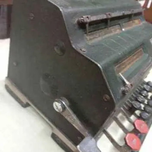 FASIT manual calculator used, Swedish origin, metal