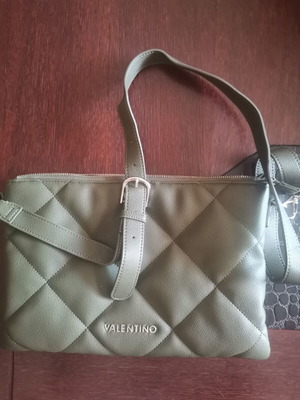 Valentino crossbody bag like new, olive color, adjustable strap
