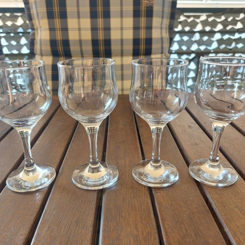 Stemmed glasses used, set of 7