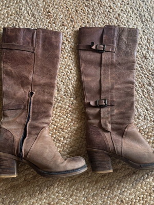 Leather knee-high boots used, brown, size 41