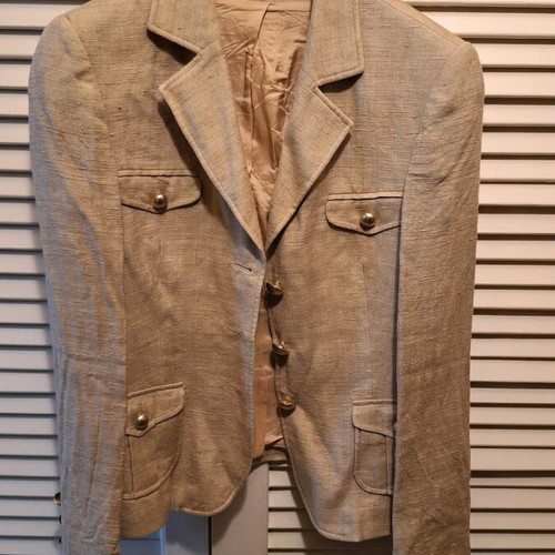 Clement beige silk jacket like new