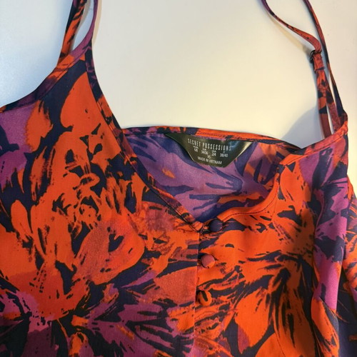 Women's top with floral colorful pattern, like new, XS