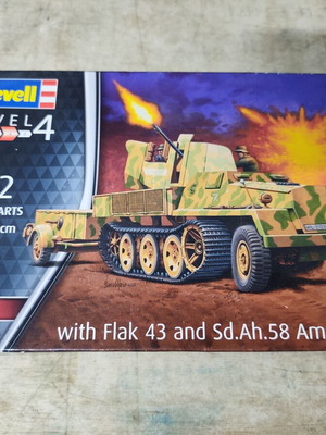 Revell SWS model kit 1:72 with Flak 43 and Sd.Ah.58 ammo trailer