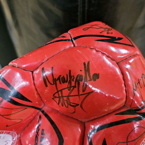 Olympiacos collectible ball with signatures 2005-2008 new