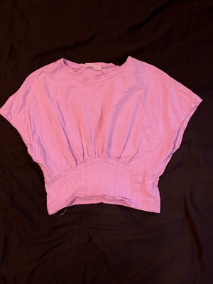 Women's t-shirt like new, pink, with dropped sleeves