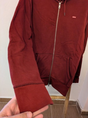 Levi's jackets red large used