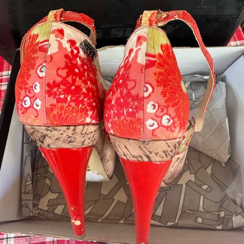 Miss Sixty high-heeled sandals used with cork multicolor floral