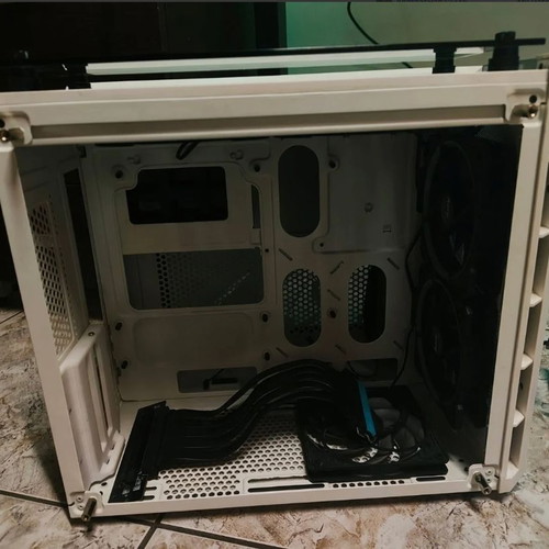 Corsair Crystal 280X white custom PC case with MSI GPU riser