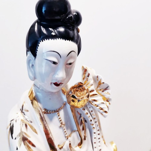 Japan porcelain figure set used with gold decoration