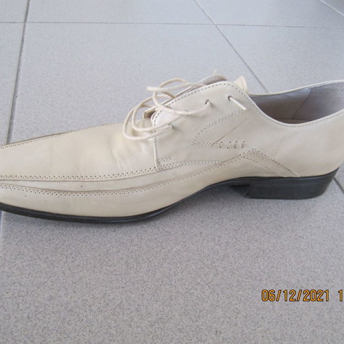 Beige leather soft scarponi shoes new, size 44