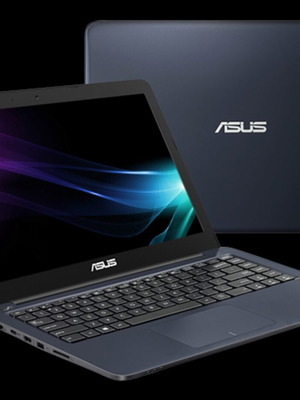 ASUS VivoBook 14" L403NA laptop, like new, original box