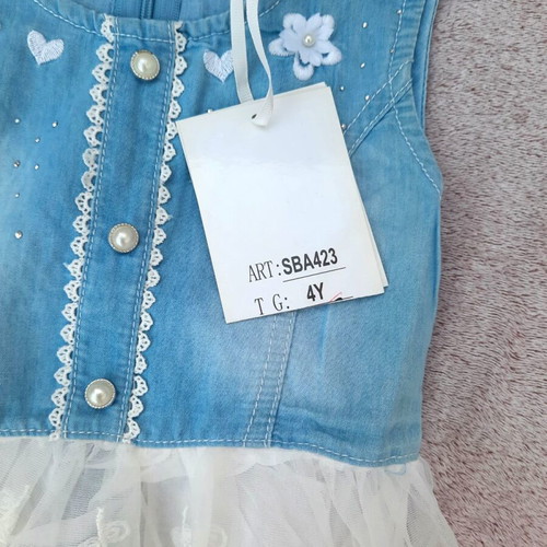 Smile Yes Denim Dress with Lace for 4-Year-Old Girl New