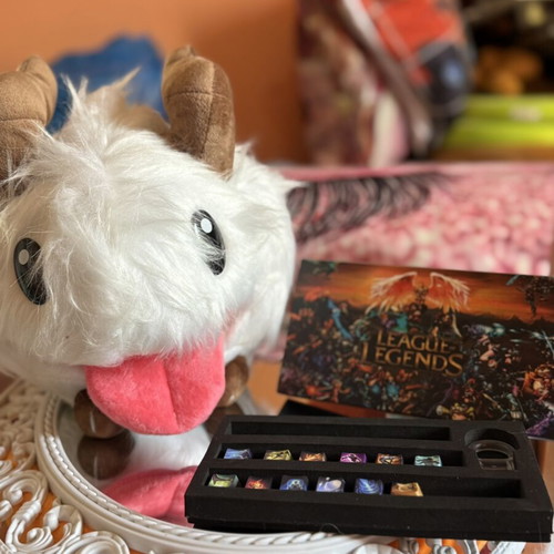 League of Legends Poro plush and Spell keycaps collector set like new