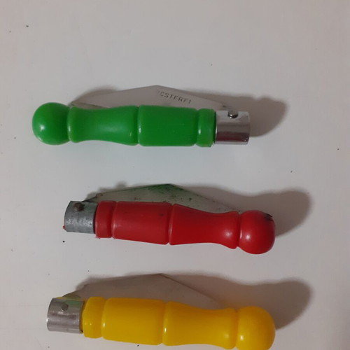 Old Folding Knives From the 80s New, Set of Three