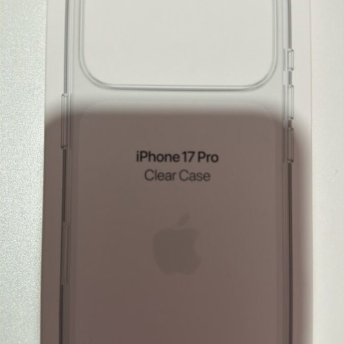 Apple Silicone Case with MagSafe for iPhone 17 Pro new