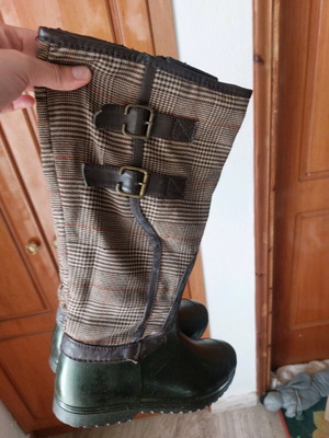 Women's boots-galoshes used size 38 brown with faux leather details