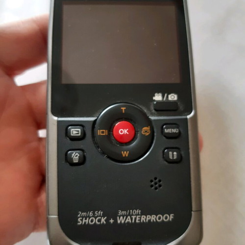 Samsung HMX-W200 video camera like new, waterproof and shockproof