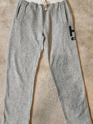Tommy Hilfiger kids' grey tracksuit like new for 8-9 years