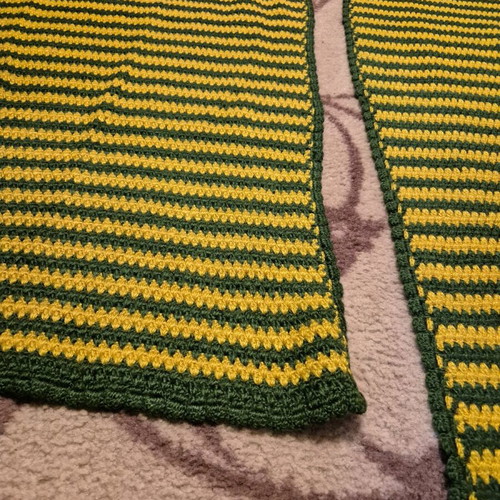 Handmade wool knitted rugs green and mustard, like new, set of 2