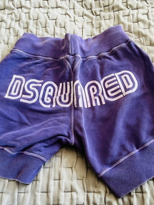 Dsquared2 σορτς καινούργιο μέγεθος M, μωβ