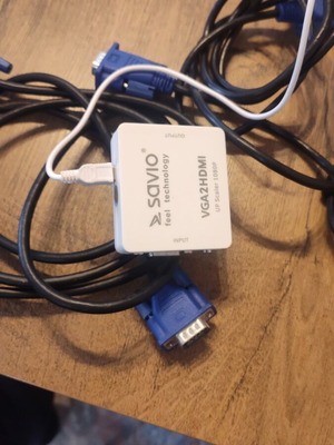 VGA cables pack of 3 and HDMI audio 1080p adapter like new