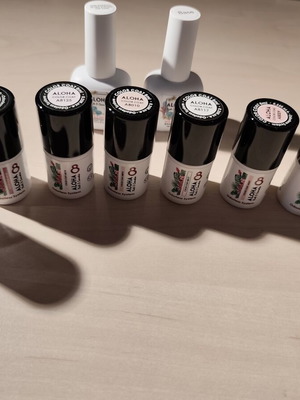 Hypoallergenic semi-permanent nail polishes set, 8 colors, base and top coat