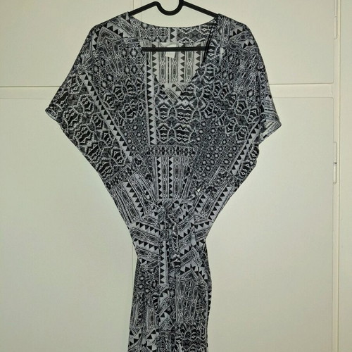 Women's printed kaftan H&M like new, size M