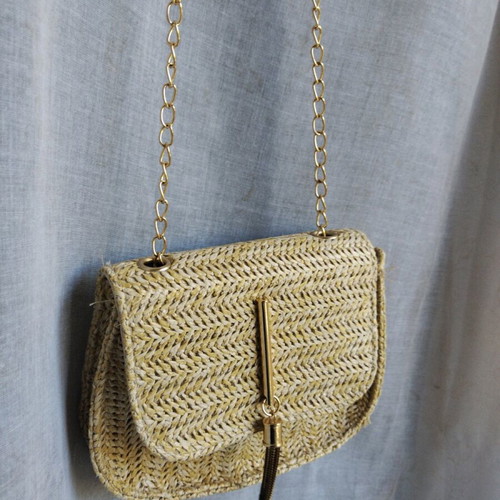 Straw crossbody bag like new, beige and gold
