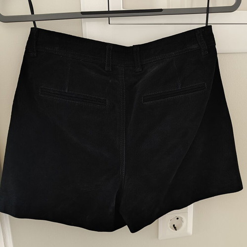 Suede shorts Mango black like new, high waist