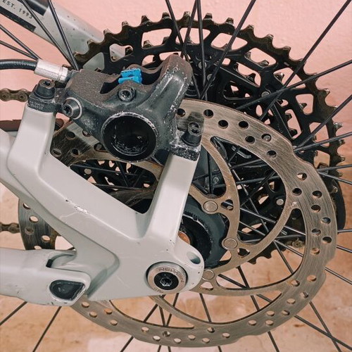 Cube Stereo 122 mountain bike like new, 29 inch, disc brakes