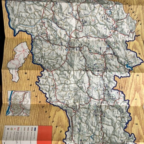 Road map of Slovakia 1971 used, French language