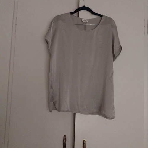Suit set jacket, skirt and satin blouse like new, size Large, grey and silver