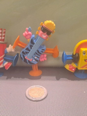 Set of 3 Vintage Stick-A-Rooz Figures 1988 like new