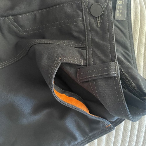 Icebreaker Merino women's trail shorts like new, size 28/38, gray
