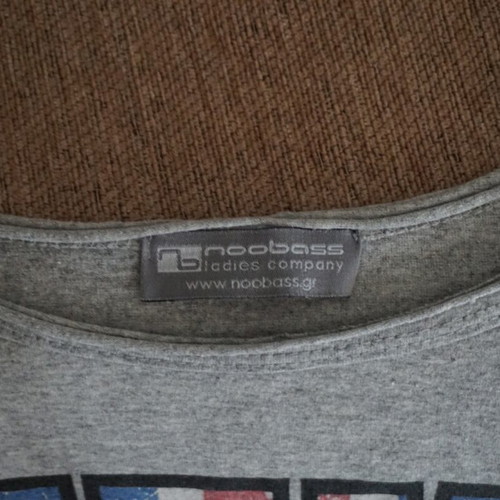 Noobass women's long-sleeve shirt gray like new size M