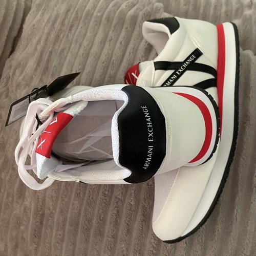 Armani Exchange sneakers size 41, white