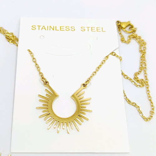 Stainless steel sun necklace new, gold color