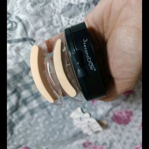 3Second Brow eyebrow shadow set like new with two stamps and dark brown pomade