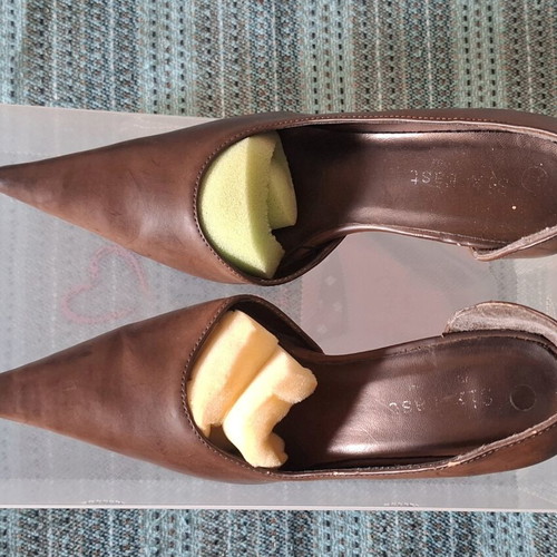 Leather women's pumps size 37 used, brown