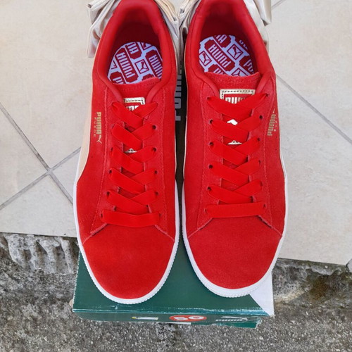 Puma Suede Bow size 38.5 new, red with gold details