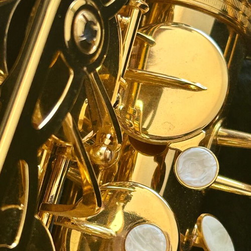 TTS-350 Tenoro saxophone like new with original packaging