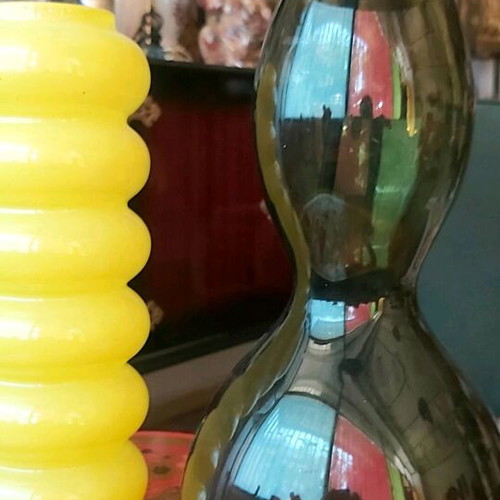 Table lamp made of green transparent thick glass like new