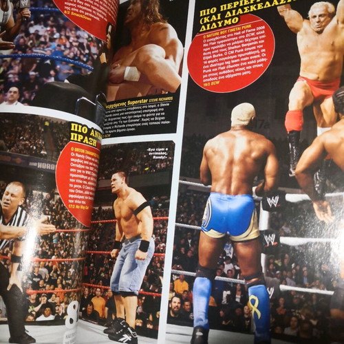 WWE Magazine Issue 5 like new