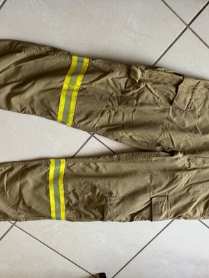 Seasonal firefighter set with jacket and pants