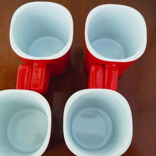 Nescafé Red Mug set of 4 ceramic coffee cups